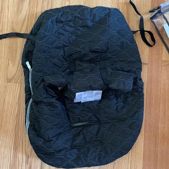 Urban bundle me infant cover - Picture 6 of 7